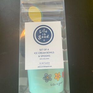 Life is good bowls and spoons